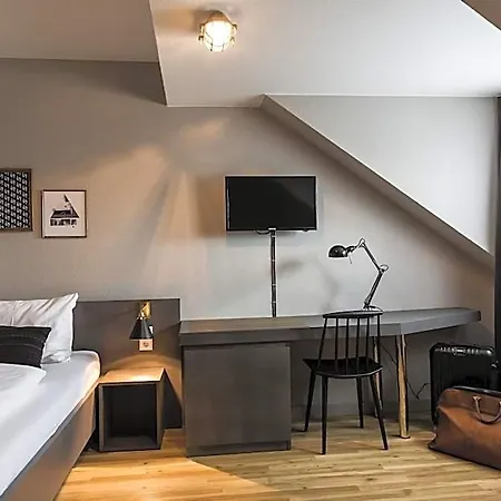 Bold Frankfurt Messe Hotel 3*