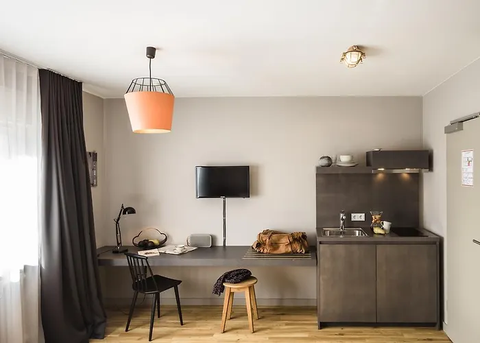 Bold Frankfurt Messe 3*