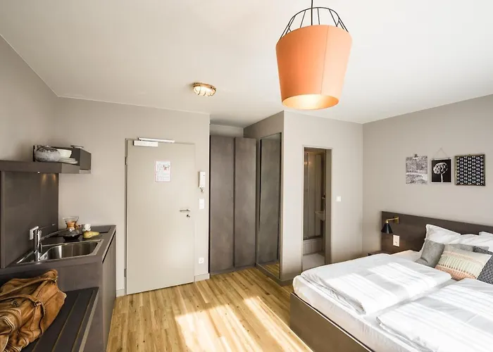 Bold Frankfurt Messe Hotel 3*